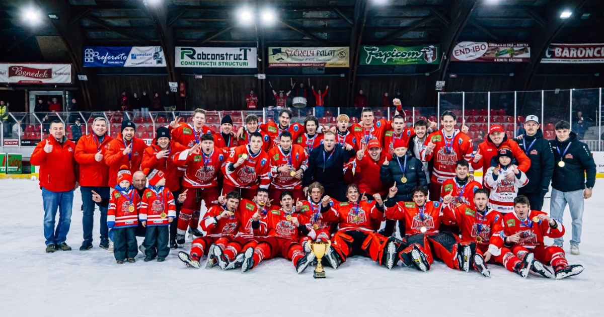 A szlovák ifi kettőben indul a GYHK